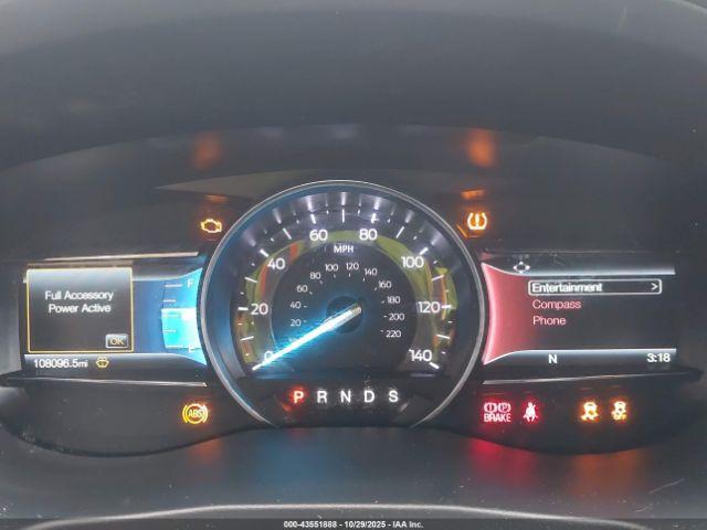 Ford Explorer Xlt Image 5