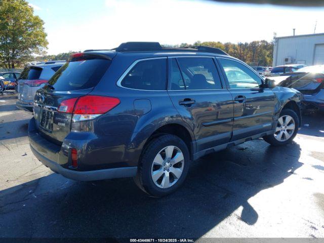 Subaru Outback 2.5i Premium Image 4