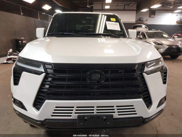 Lexus Gx Luxury+ Image 15