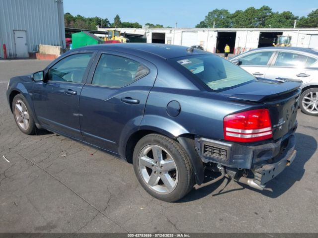 Dodge Avenger Image 5