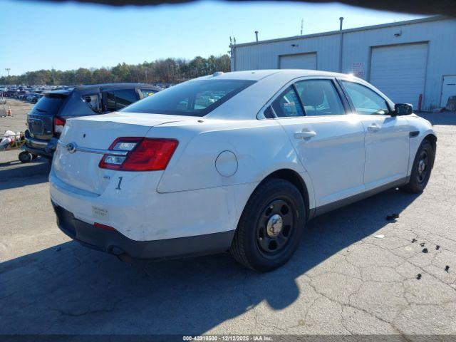 Ford Police Interceptor Image 8