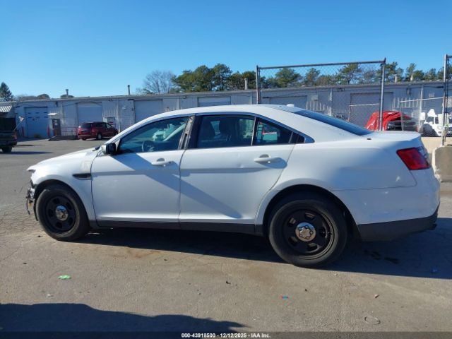 Ford Police Interceptor Image 16