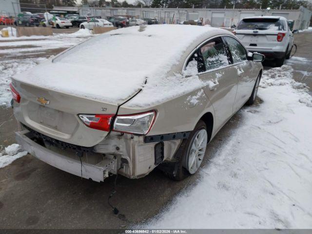 Chevrolet Malibu 1lt Image 8