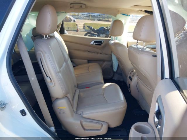 Nissan Pathfinder Sl Image 3