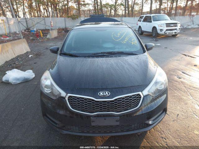 Kia Forte Lx Image 14