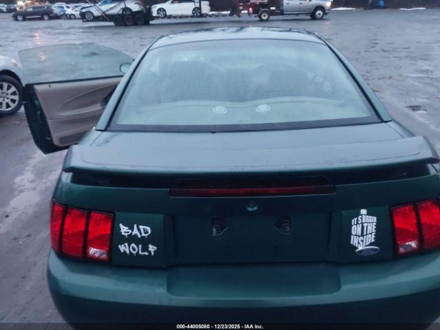 Ford Mustang Image 16