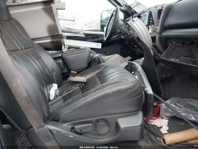 Ford Excursion Xlt Image 4