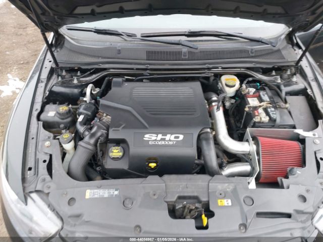 Ford Taurus Sho Image 6