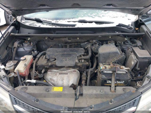 Toyota RAV4 Xle Image 14