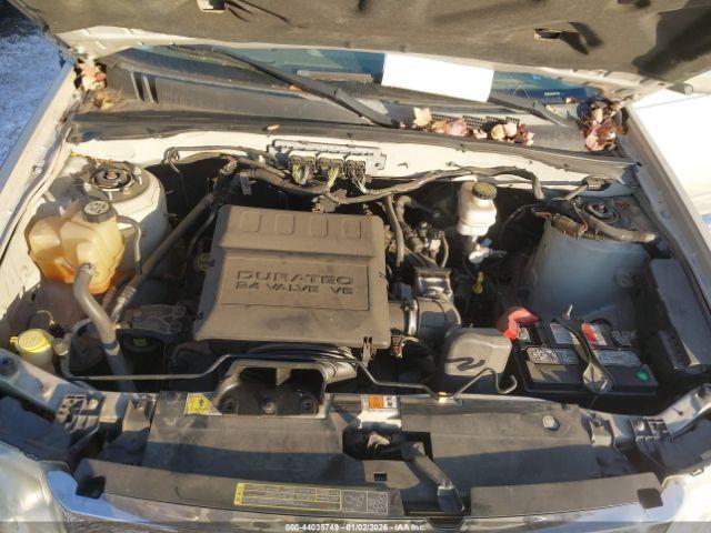 Ford Escape Limited Image 9