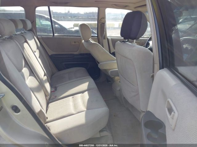 Toyota Highlander V6 Image 9