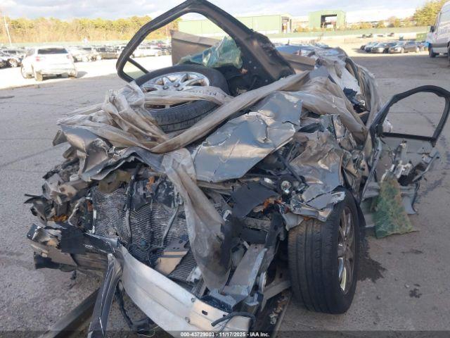 Buick Lucerne Cxl Image 2