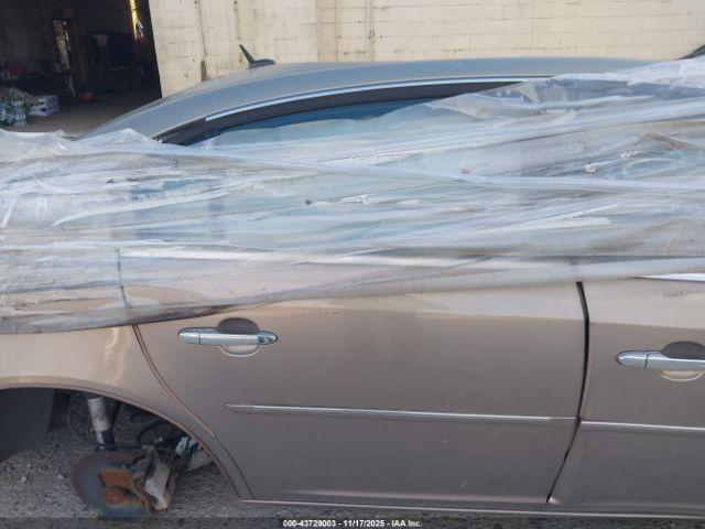 Buick Lucerne Cxl Image 6