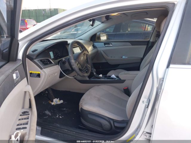 Hyundai SONATA Se Image 6