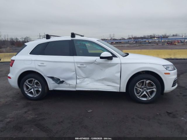 Audi Q5 45 Premium Image 13