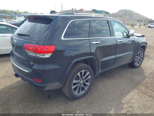 Jeep Grand Cherokee Overland 4x4 Image 2
