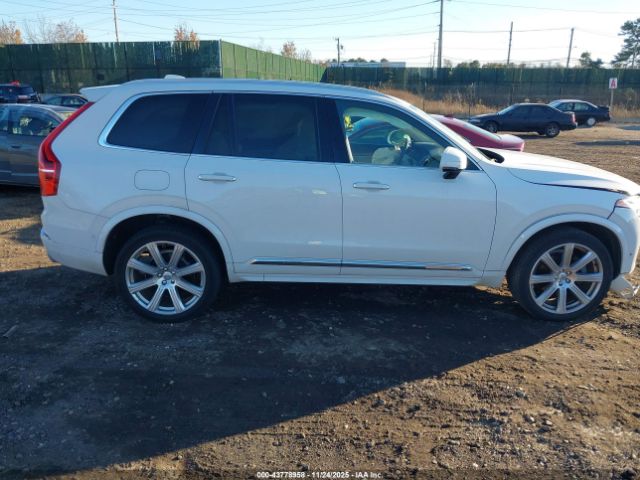 Volvo XC90 T6 Inscription Image 2