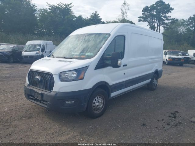 Ford Transit Image 3