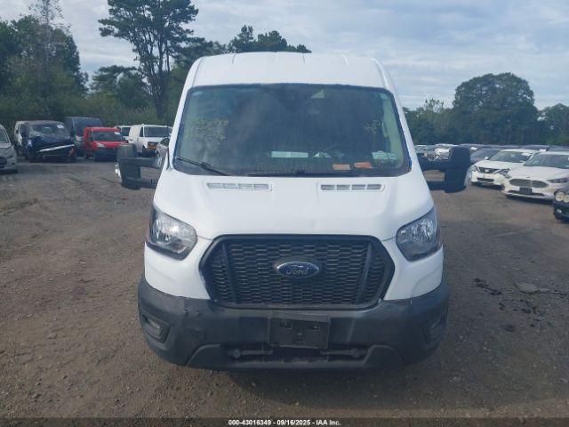 Ford Transit Image 8