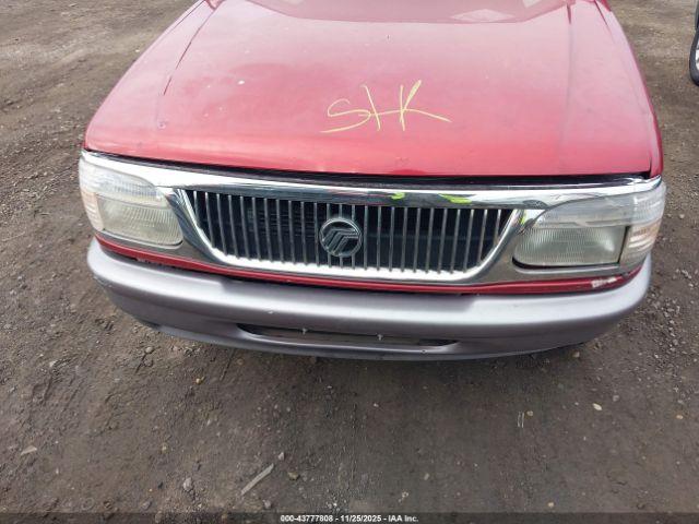 Mercury Mountaineer Image 10