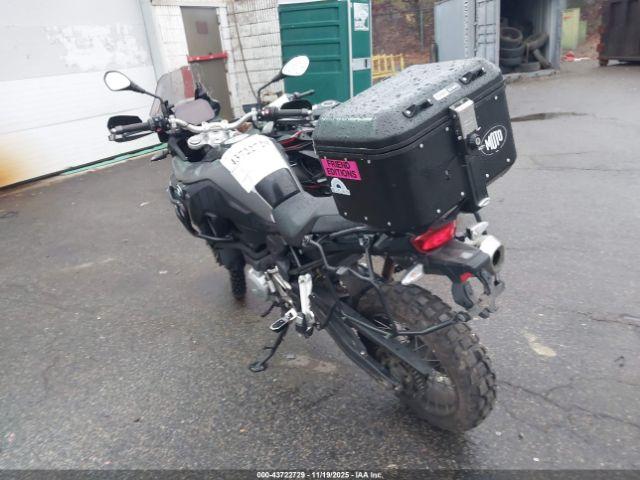 BMW F 850 Gs Image 3