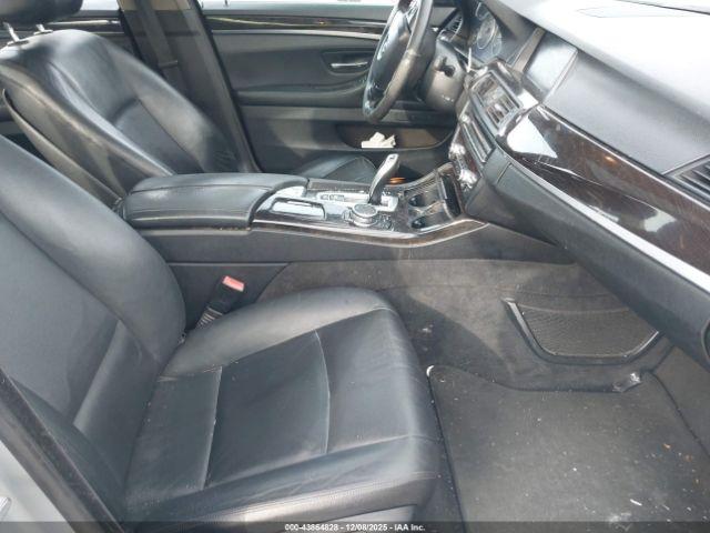 BMW 5 Series Xdrive Image 3