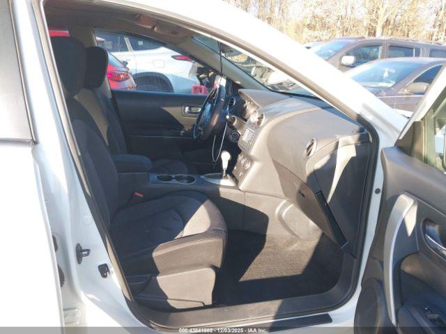 Nissan Rogue Sv Image 10