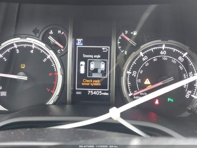 Toyota 4Runner Limited Image 2