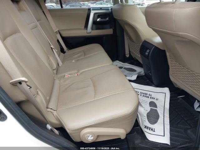 Toyota 4Runner Limited Image 8