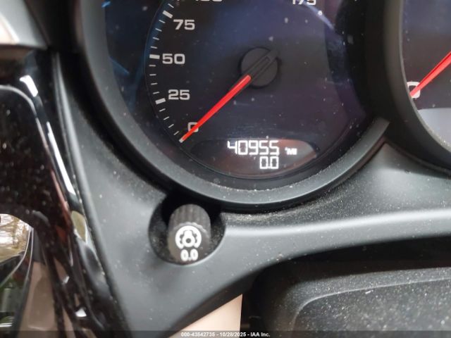 Porsche Macan Image 3