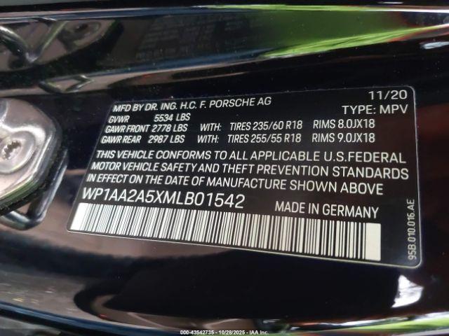 Porsche Macan Image 2