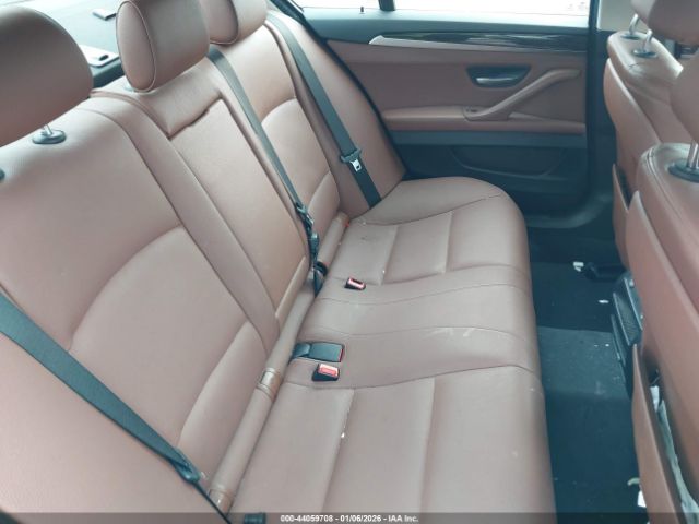 BMW 5 Series Xdrive Image 2