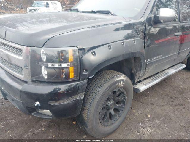 Chevrolet Silverado 1500 Ltz Image 6