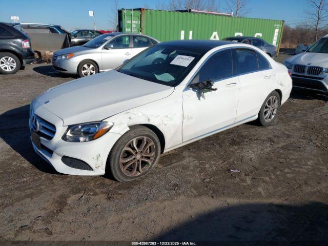 Mercedes-Benz C-Class 4matic Image 2
