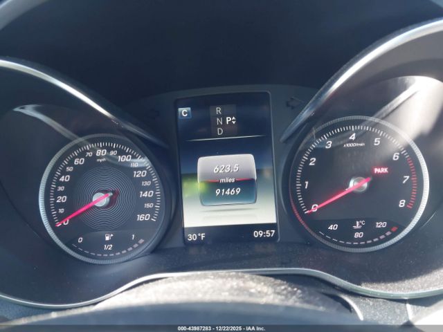 Mercedes-Benz C-Class 4matic Image 6