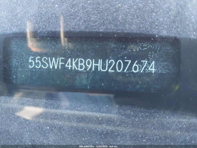 Mercedes-Benz C-Class 4matic Image 17