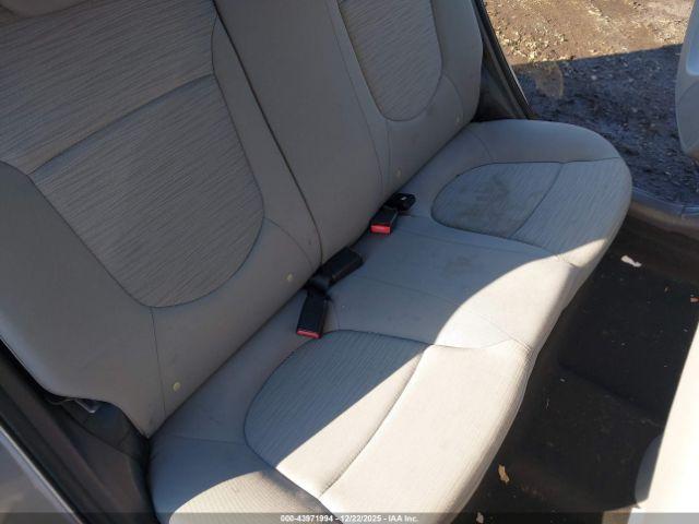 Hyundai ACCENT Se Image 7