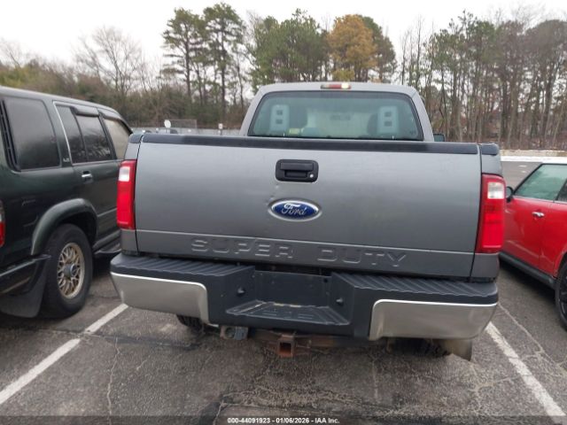 Ford F-350 Xl Image 15