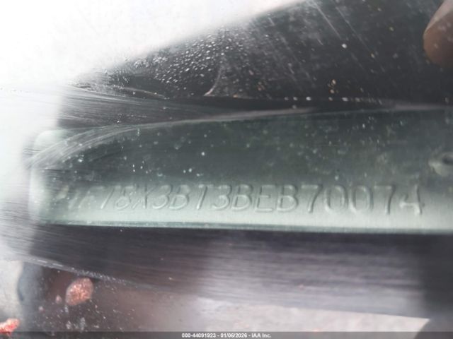 Ford F-350 Xl Image 14