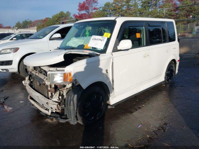 Scion xB Image 3