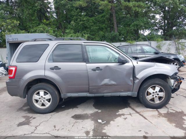 Ford Escape Xlt Image 10