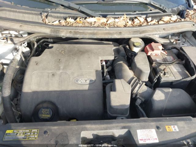 Ford Explorer Xlt Image 8