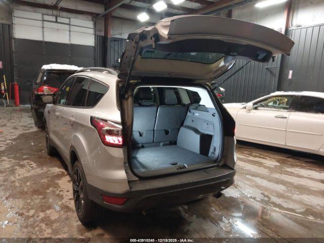 Ford Escape Se Image 2