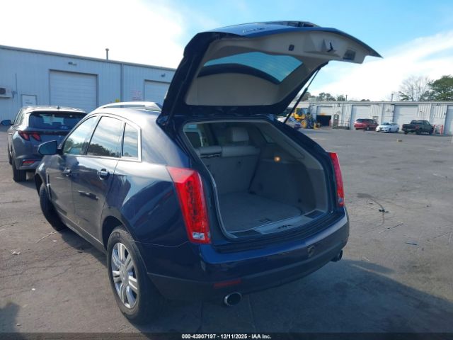 Cadillac SRX Luxury Collection Image 2