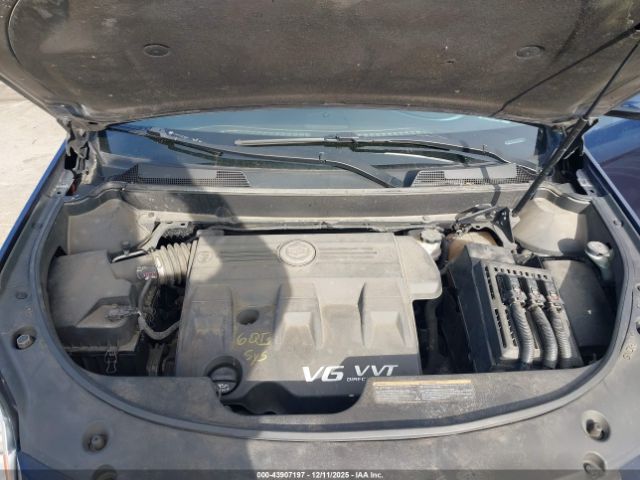 Cadillac SRX Luxury Collection Image 8