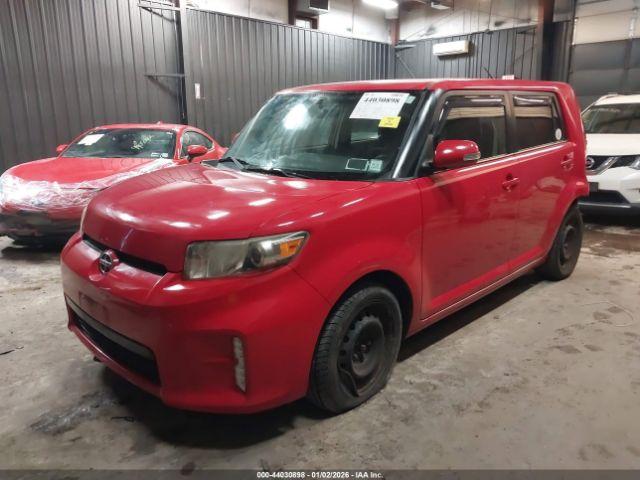 Scion xB Image 6