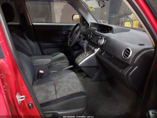 Scion xB Image 2