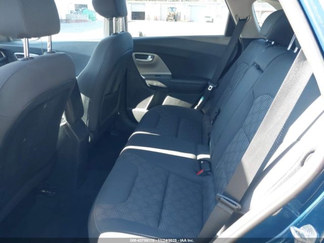 Kia Niro Lx Image 11