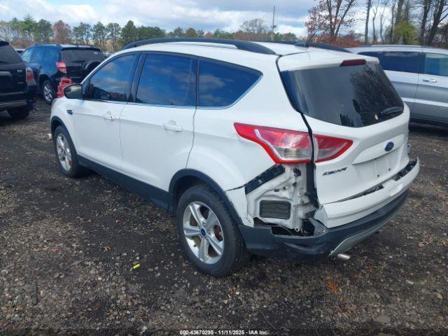 Ford Escape Se Image 8