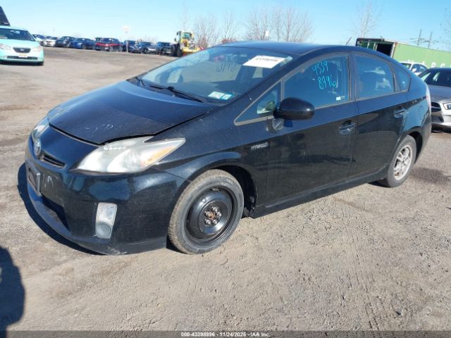 Toyota Prius Three Image 4